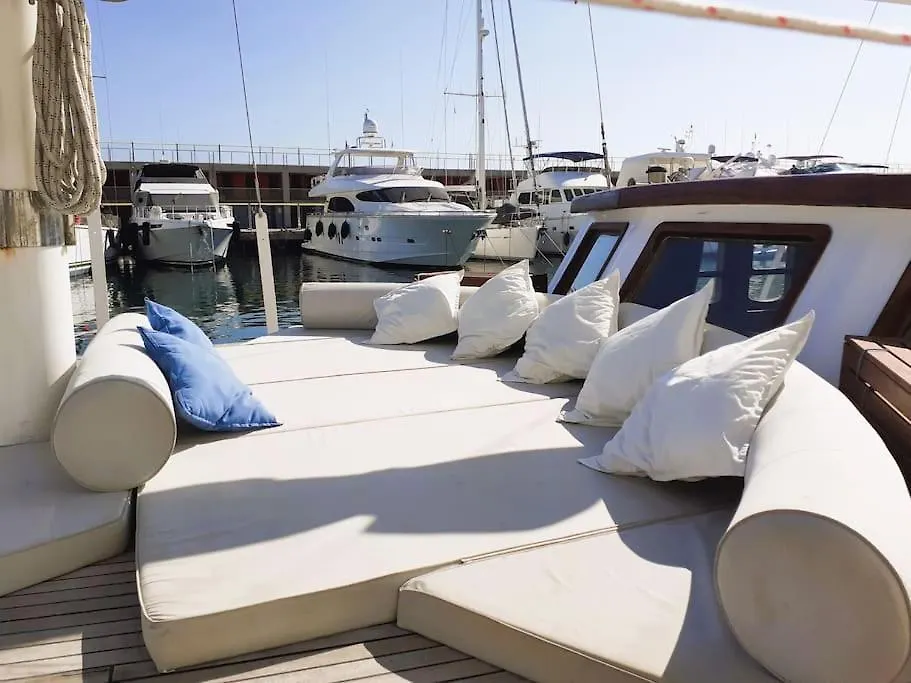 Úszó hotel Adara Yacht - Big Turkish Gulet Barcelona Hotel