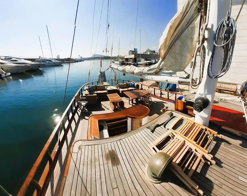 Adara Yacht - Big Turkish Gulet Barcelona Hotel