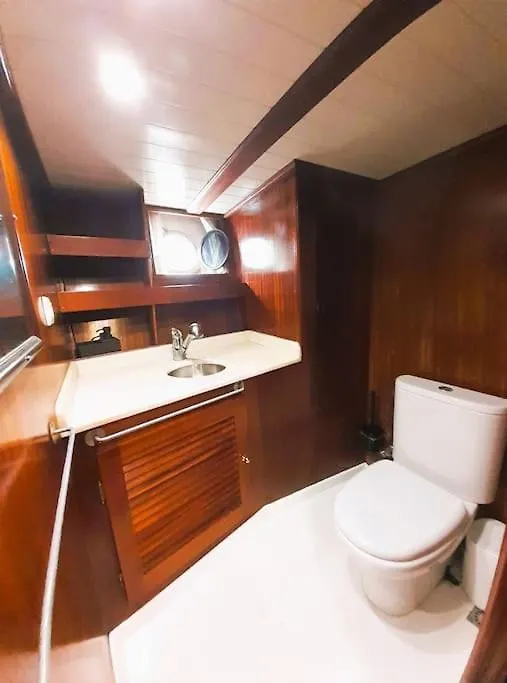 Adara Yacht - Big Turkish Gulet Barcelona Hotel Úszó hotel