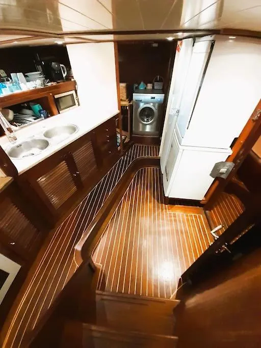 Πλωτό κατάλυμα Adara Yacht - Big Turkish Gulet Barcelona Ξενοδοχείο